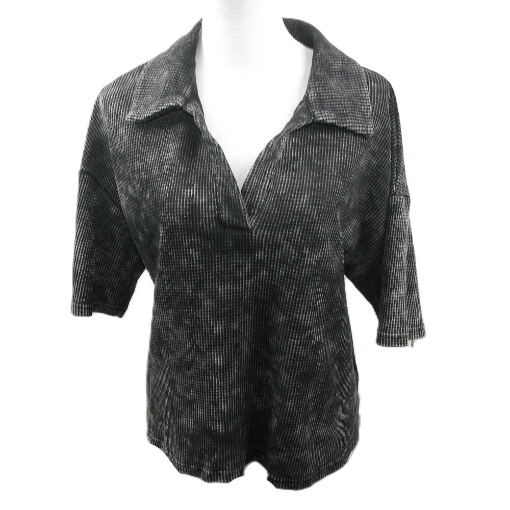 BiBi Distressed Black V-Slit Boxy Thermal Knit Short Sleeve Top Size Large